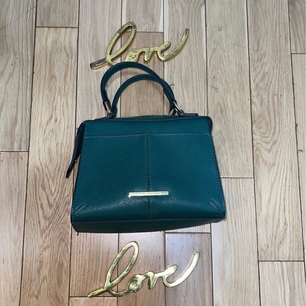Steve Madden green bag